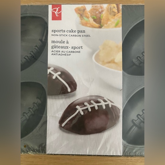 Football - Picture 2 of 3